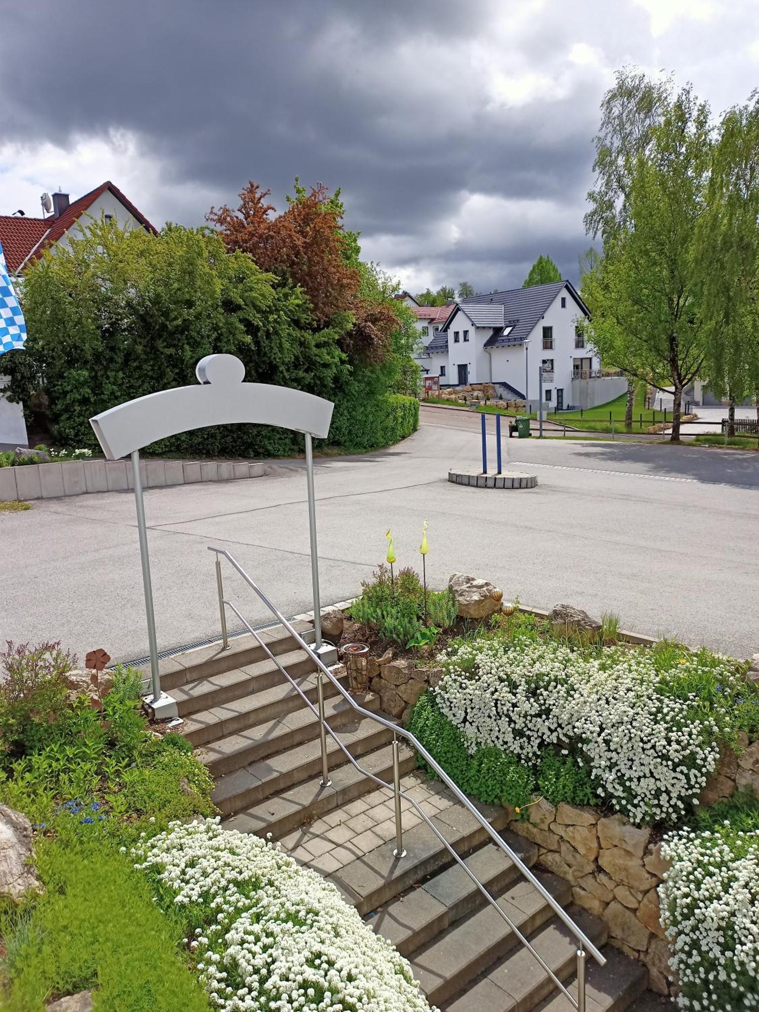 Hotel - Gasthof Erber Sinzing Buitenkant foto