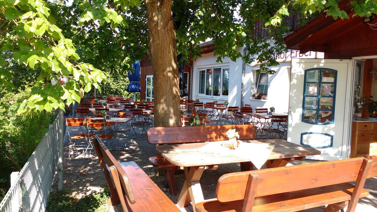 Hotel - Gasthof Erber Sinzing Buitenkant foto