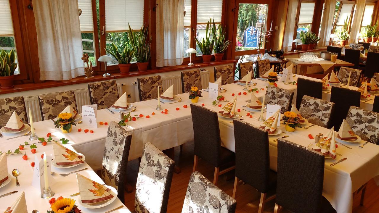Hotel - Gasthof Erber Sinzing Buitenkant foto